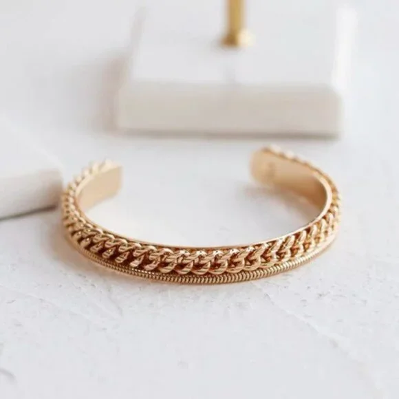 Dannijo Gold Chain Cuff Bracelet - Picture 1 of 4